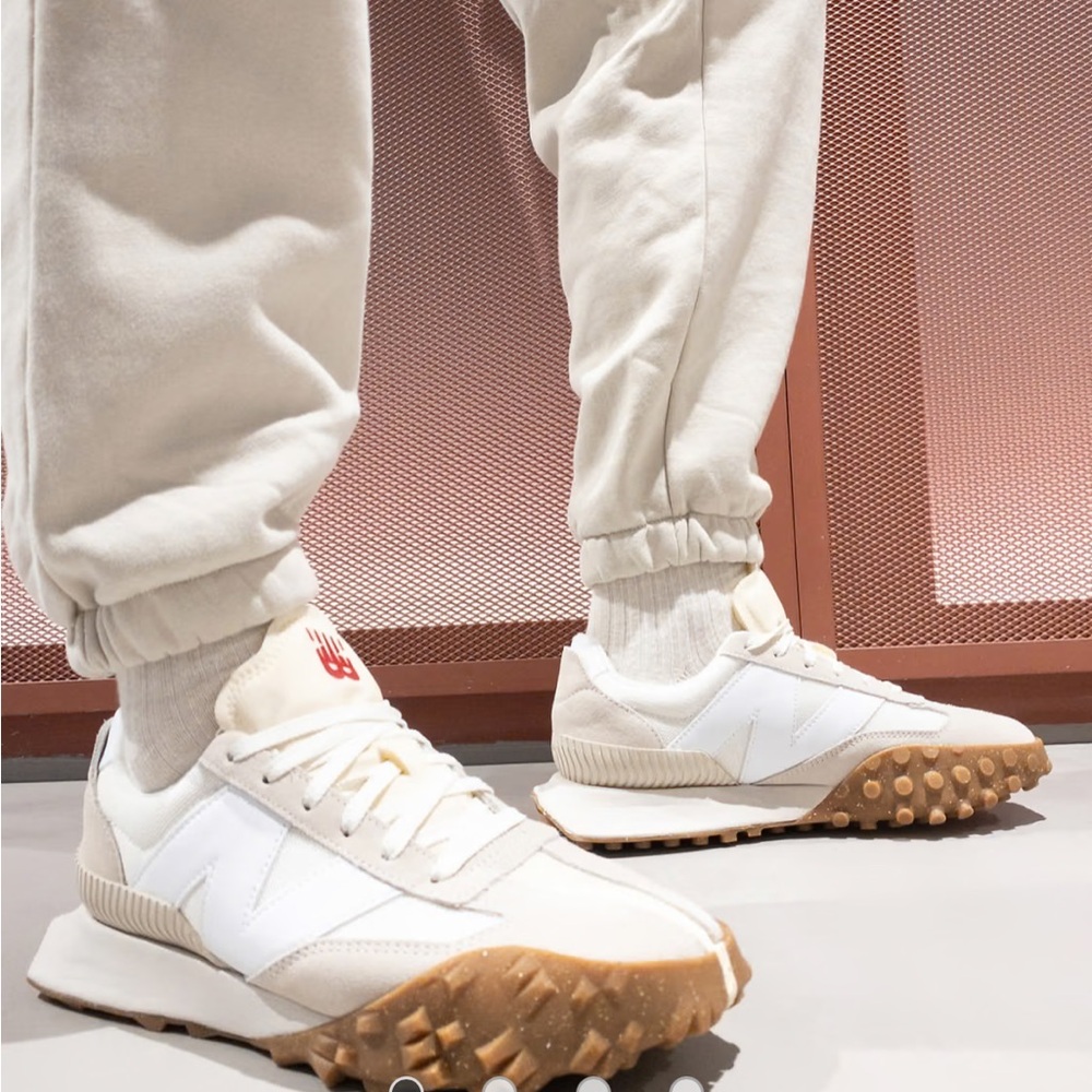 New Balance XC-72 sneakers in off-white Size (women 7) EUR 38 (see pic for size)